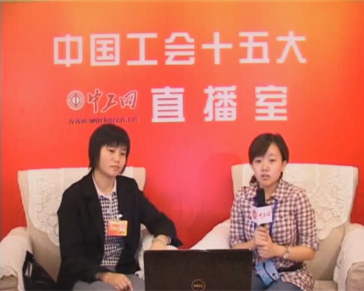 海南代表王文艺谈海南工会工作