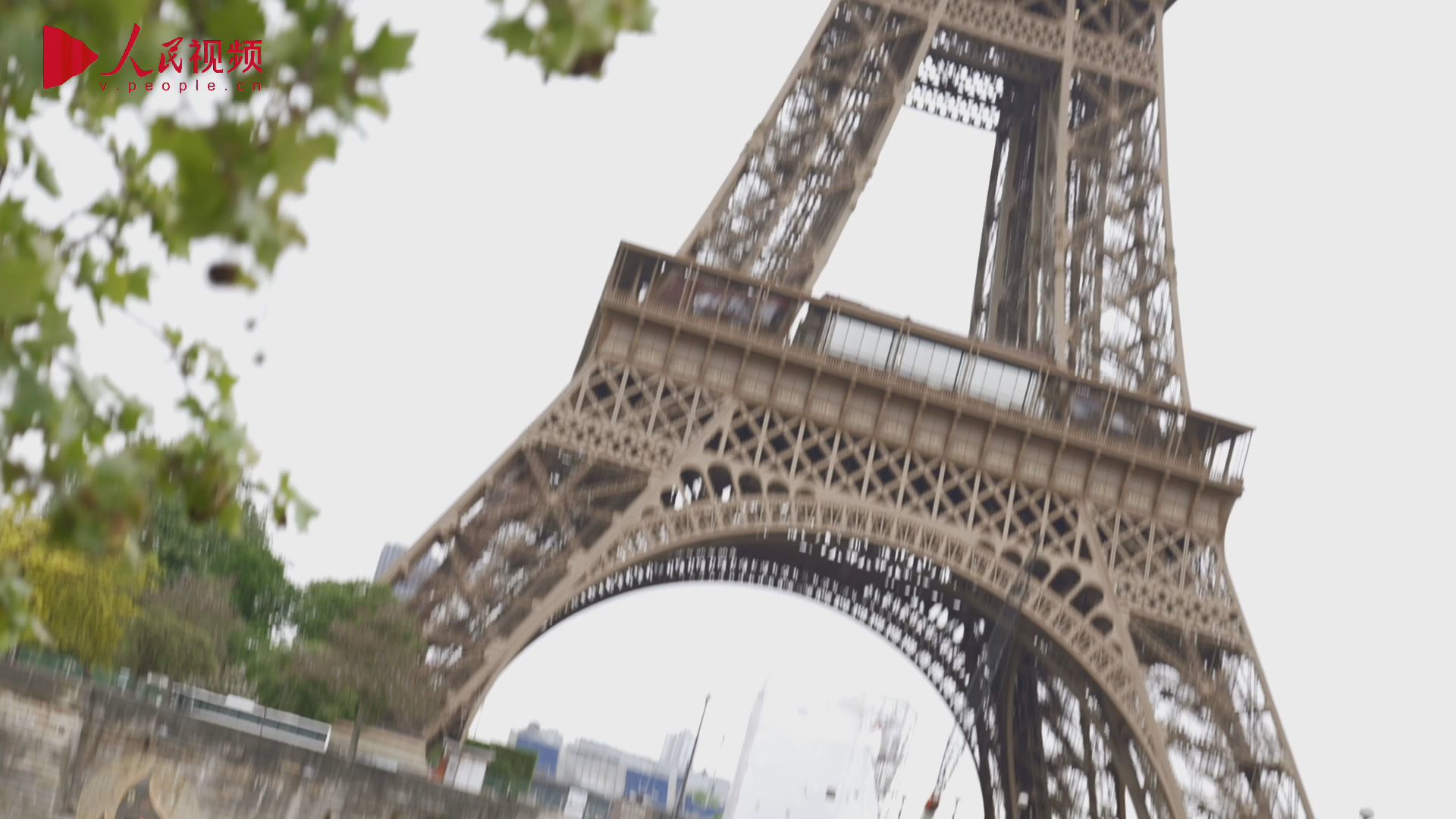 40秒打卡：巴黎街头寻找中国元素