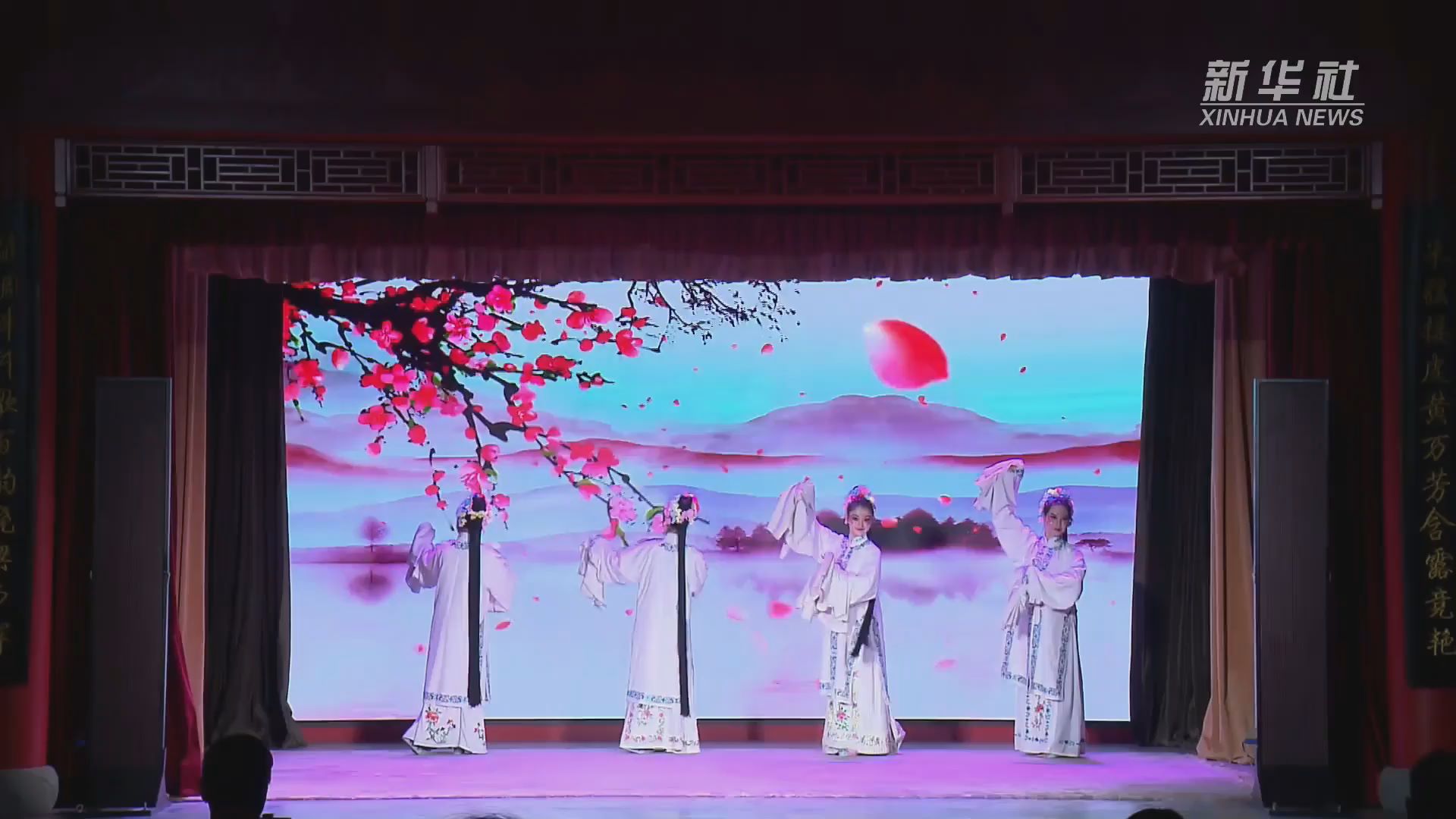 辽宁：“小戏骨”大舞台 “梨花初绽”迎“六一”