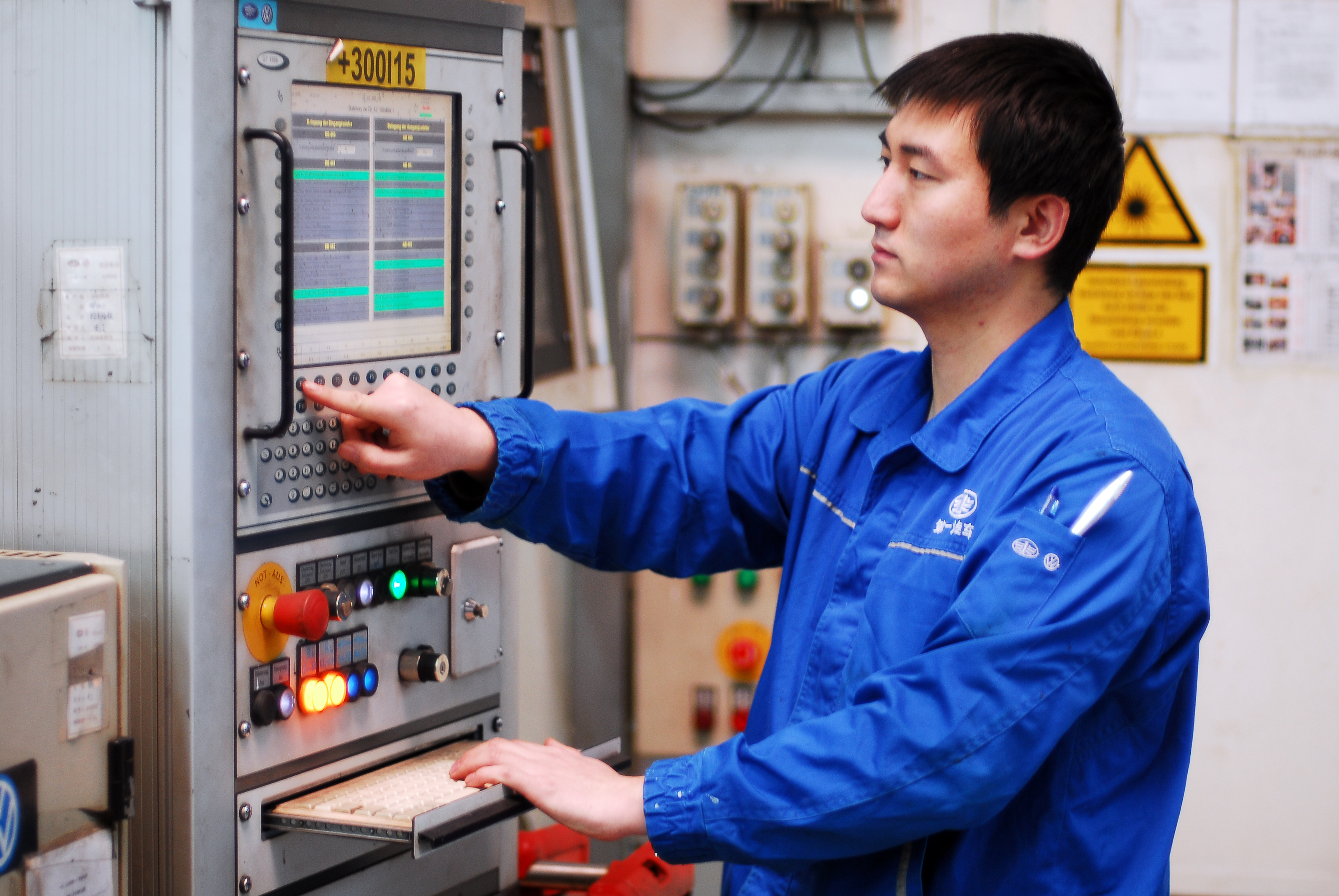 ģСģ׷ɭɽҹ һǻѪԭ